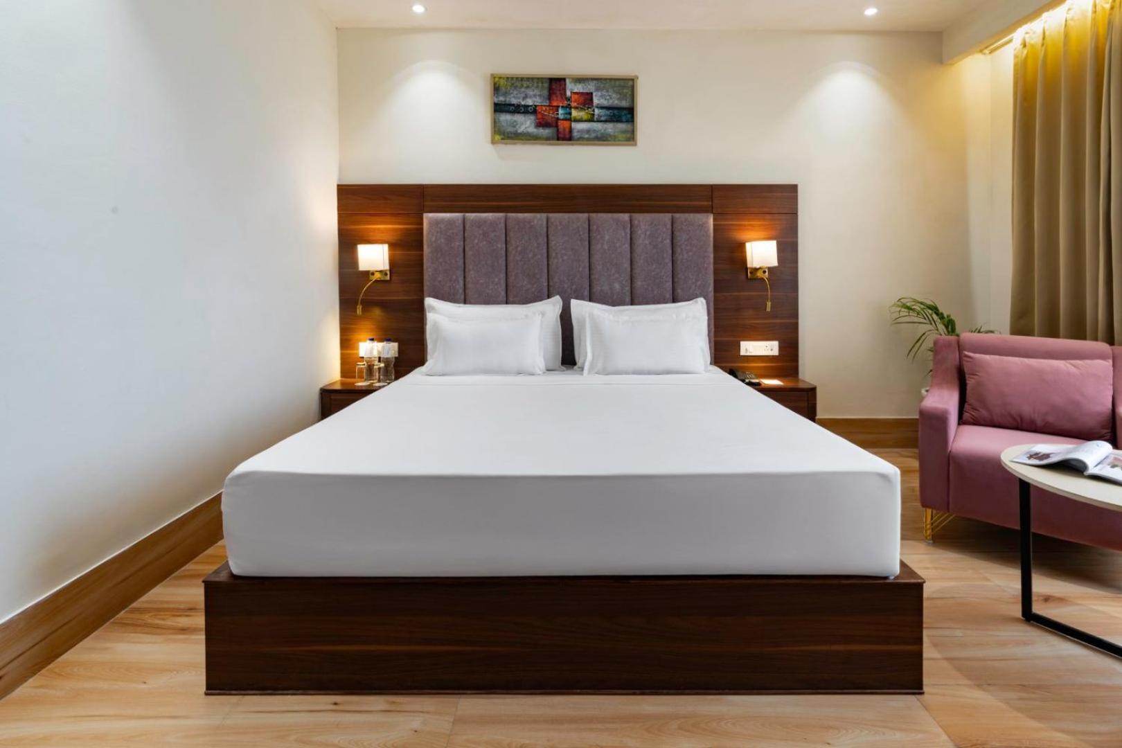 Clarks Inn Suites Agra Near Tajmahal المظهر الخارجي الصورة