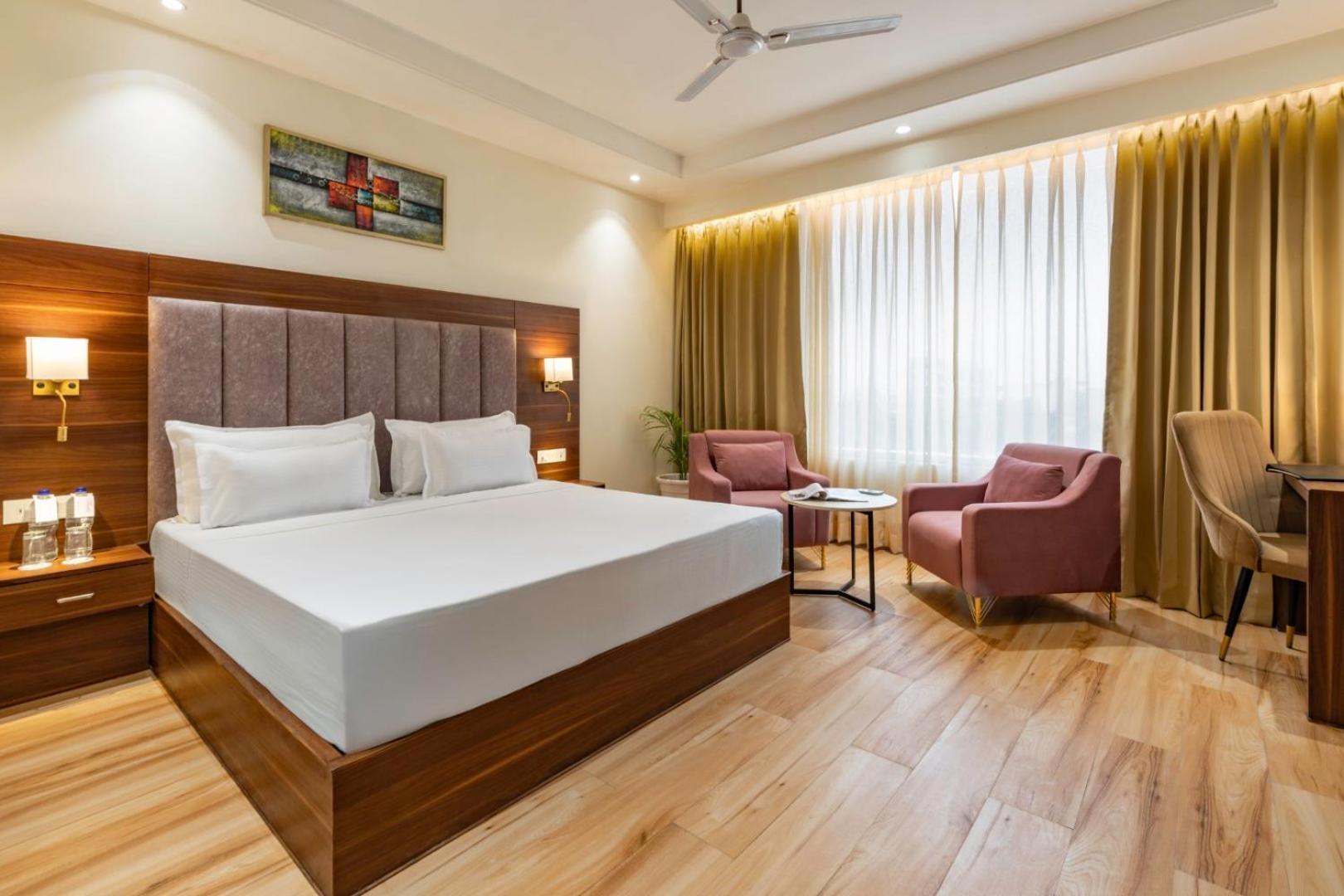 Clarks Inn Suites Agra Near Tajmahal المظهر الخارجي الصورة